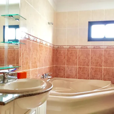 Romeo & Julieta Apartment *
